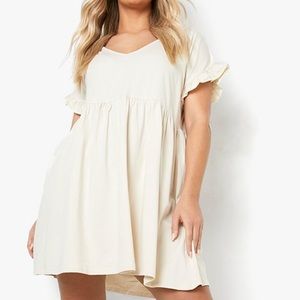 NWT Boohoo Dress